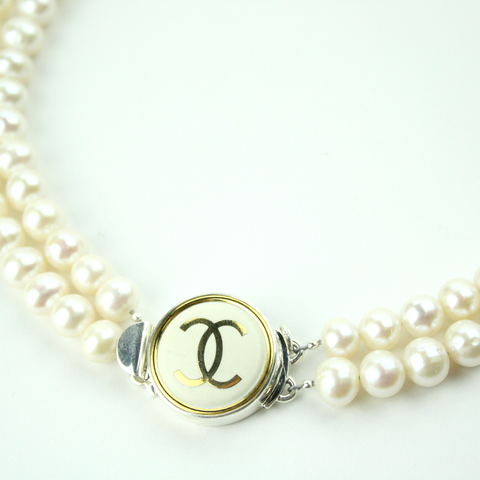 BNIB AUTHENTIC CHANEL White Glass Pearl Long Necklace 2 CC Logos 45